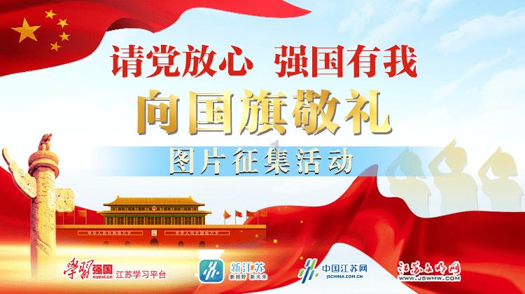 长相比较严肃的人，应当怎么穿搭会显得平易近人？